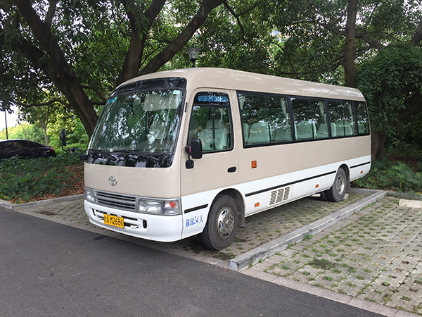 丰田考斯特中巴23座